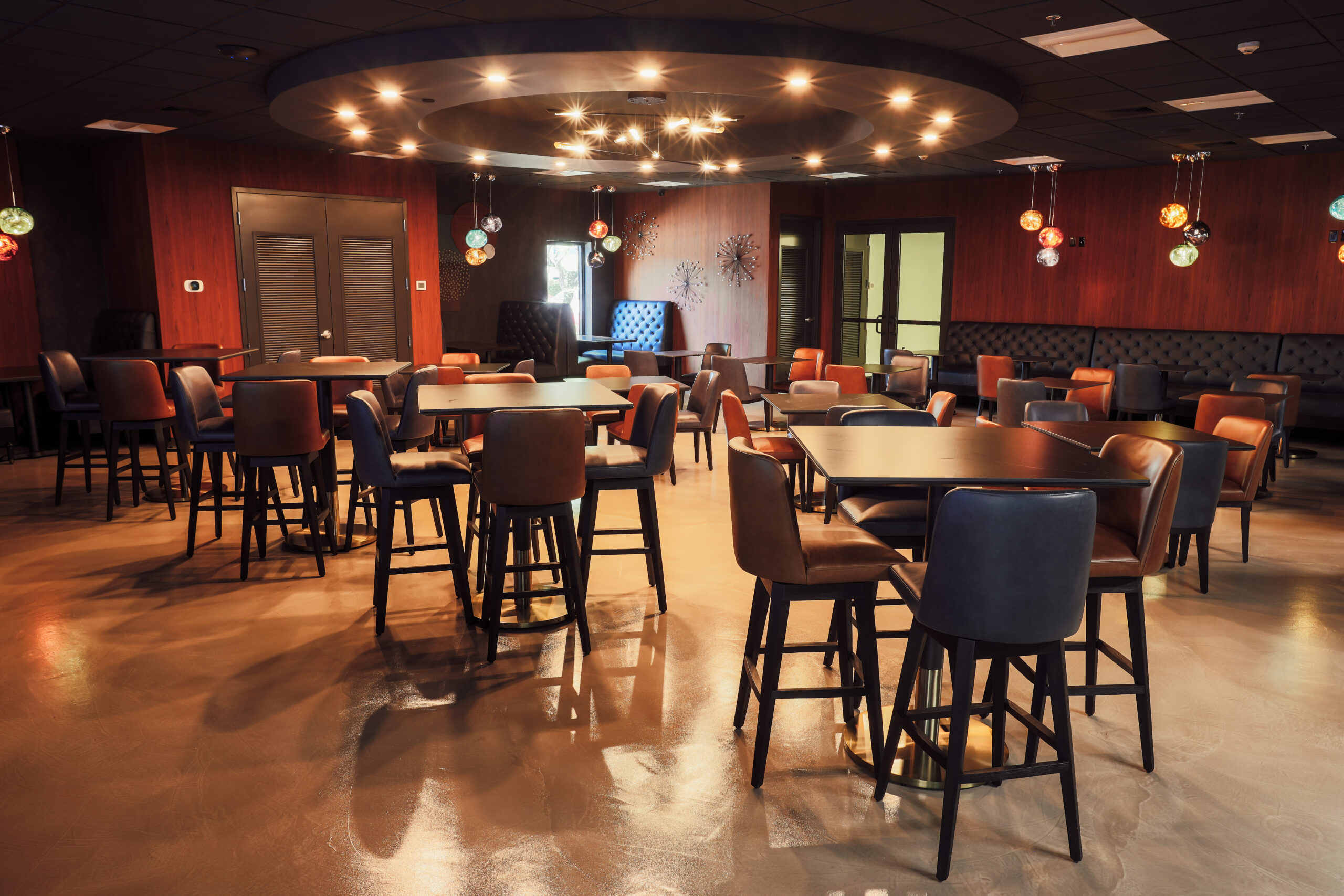 Restaurant dining